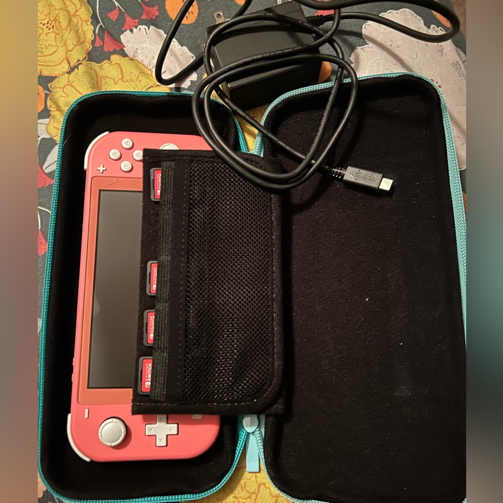 Nintendo switch lite